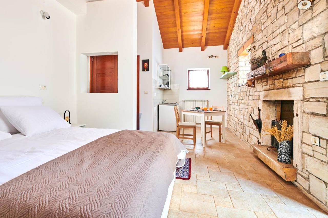 Villa Volpija Буйе Экстерьер фото